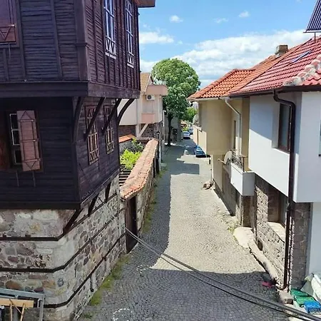Magi 1 Apartment *